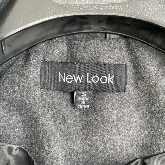 NEW LOOK Gray Winter Coat with Black Belt Buttoned - Picture 7 of 13